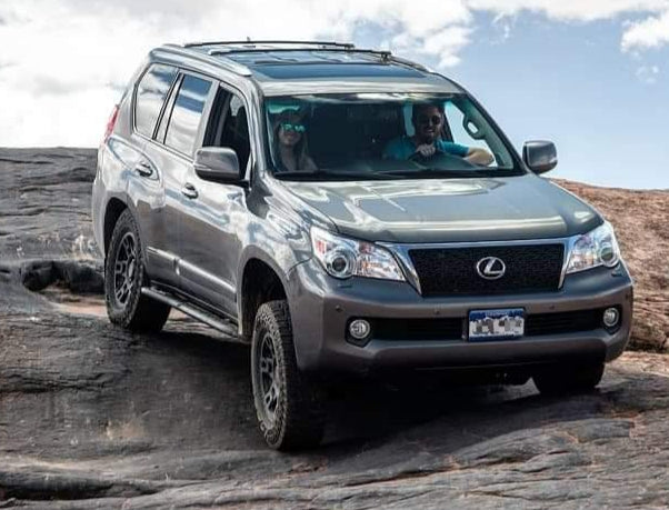 2010+ Lexus GX460 Angled Sliders With Top Plate