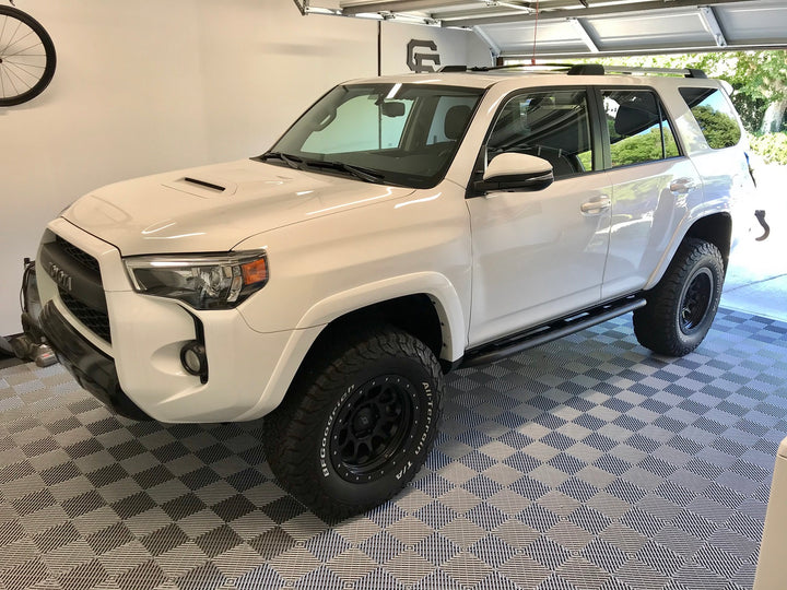 2010+ Toyota 4Runner Angled Sliders With Grip Top Plate **No Kick Out** - RSG METALWORKS
