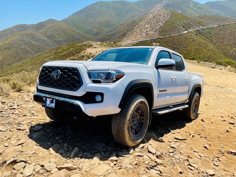 2016+ Toyota Tacoma Flat Sliders With Top Plate **No Kick Out** - RSG METALWORKS